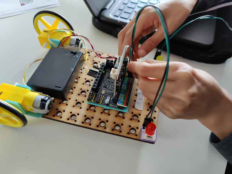 Building a Robot